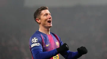 مفاجأة المنافسين.. ليفاندوفسكي يحير بين سلافيا براج وبرشلونة في الدوري الأوروبي